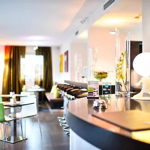 https://hotel-mainstation.frankfurtammainhotels.com